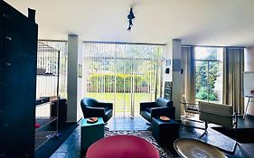 Lindo Loft Casal em Casa de Alto Padrão